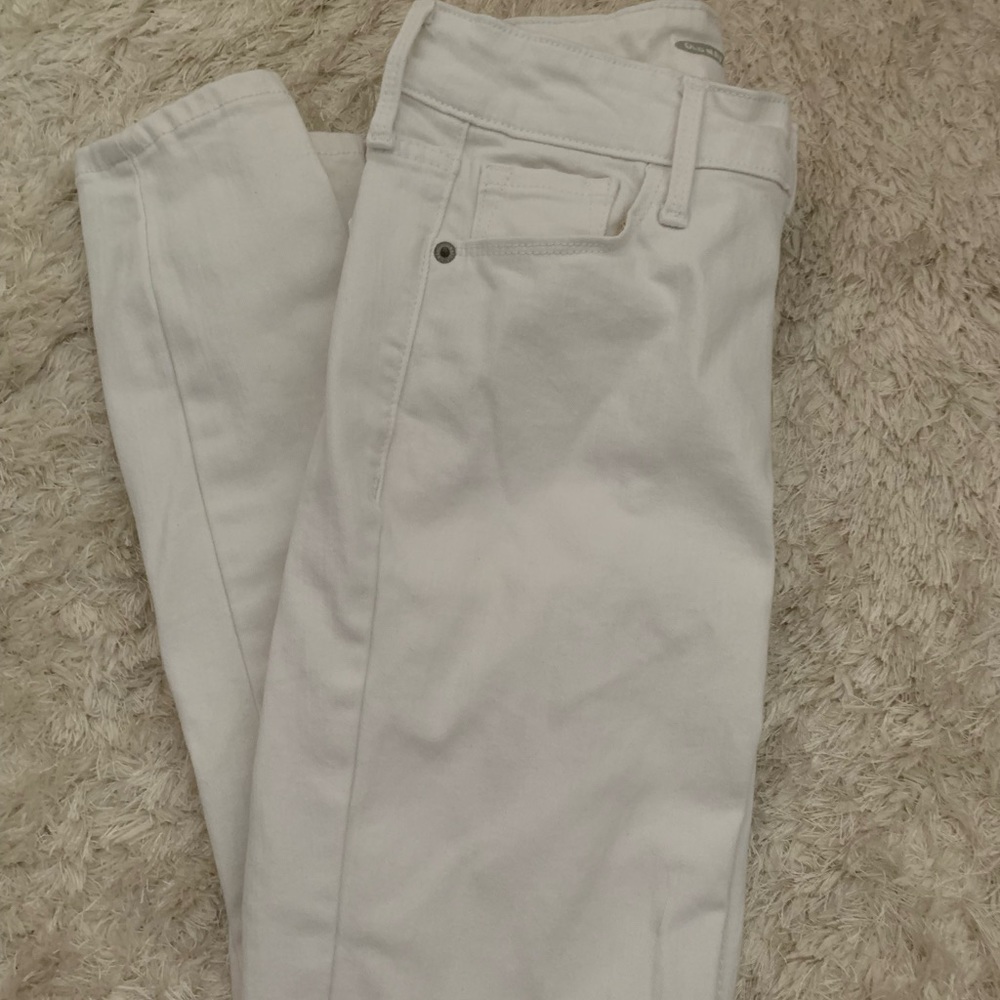 White Jeans